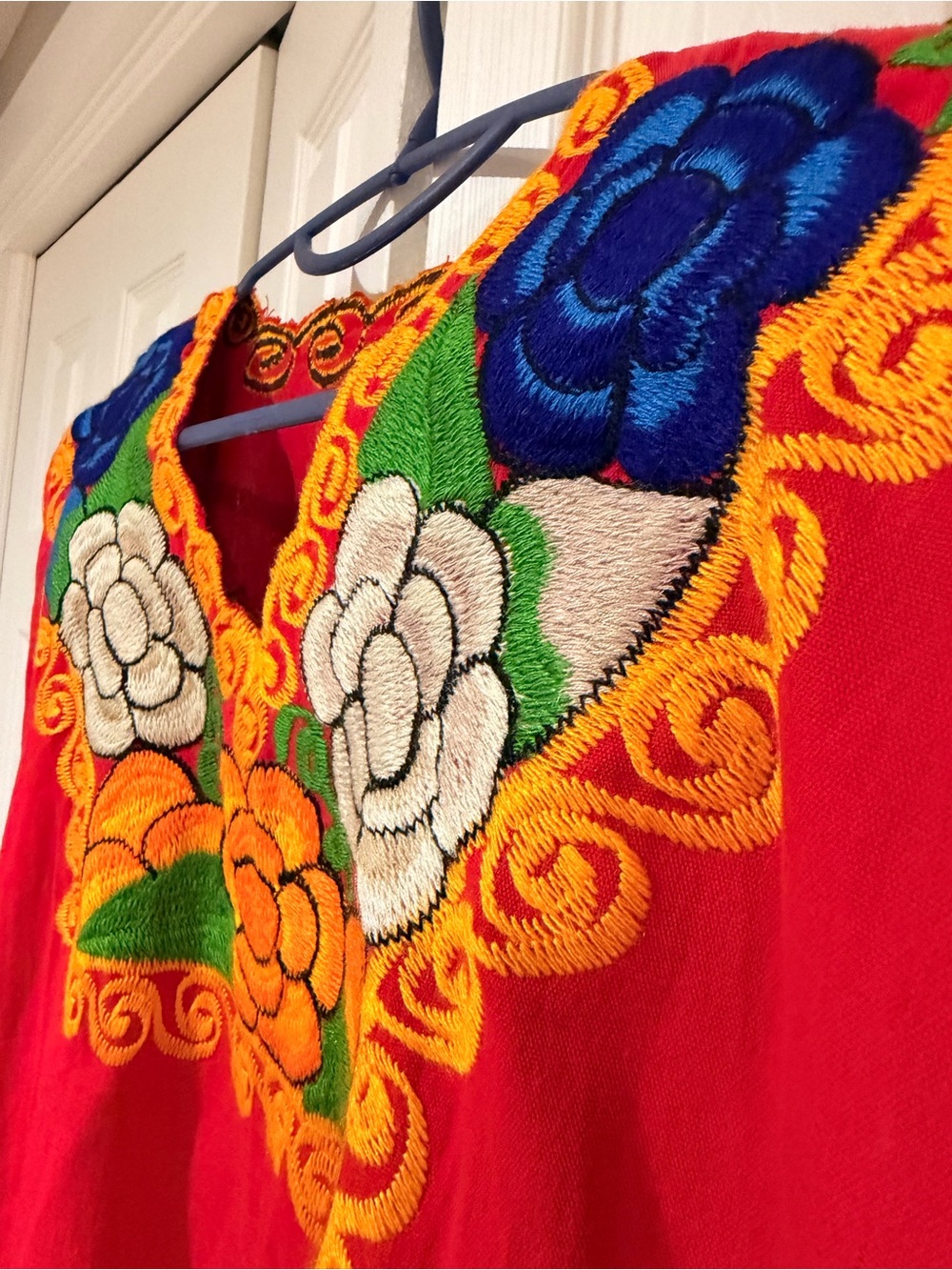 Mexican Embroidered Blouse Red Floral V-Neck Women's Top - Picture 3 of 7